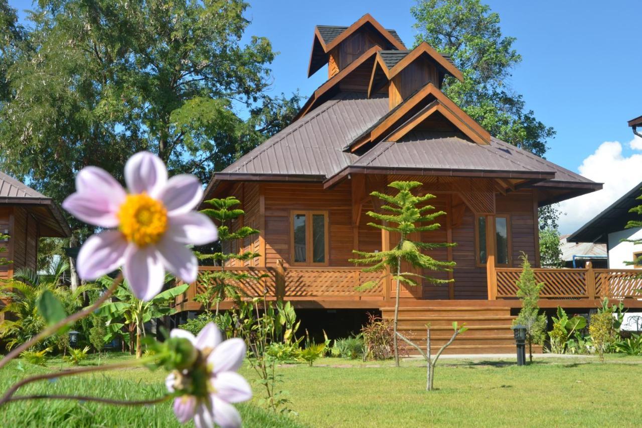 Blue Vanda Lodge Nyaung Shwe Exterior photo